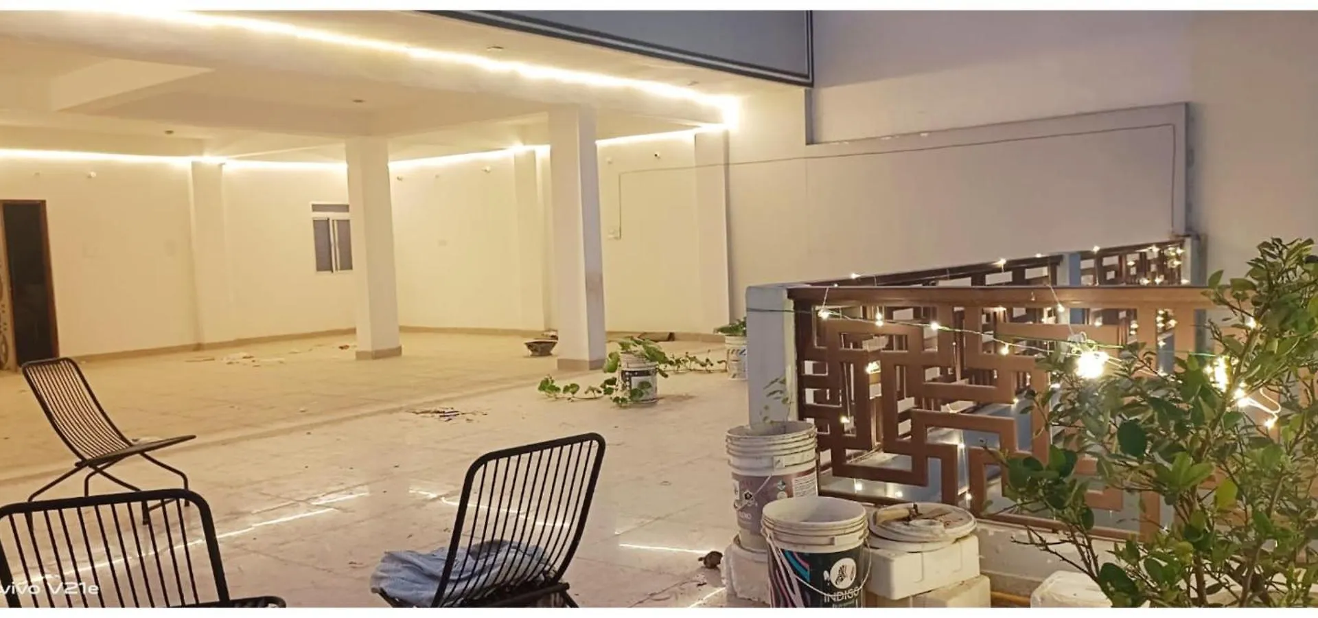 Hotel Shree! Anand! Palace Near Banaras Railway Station - Offers Budget Rooms With Wi-Fi Facility - A Comfort Stay Guest House In Benares